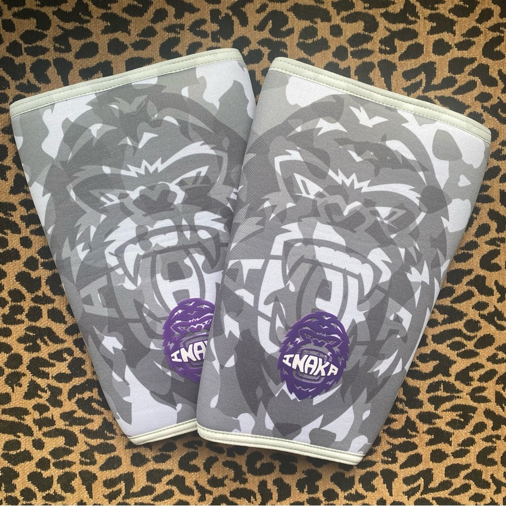 Inaka Knee Sleeve- XL